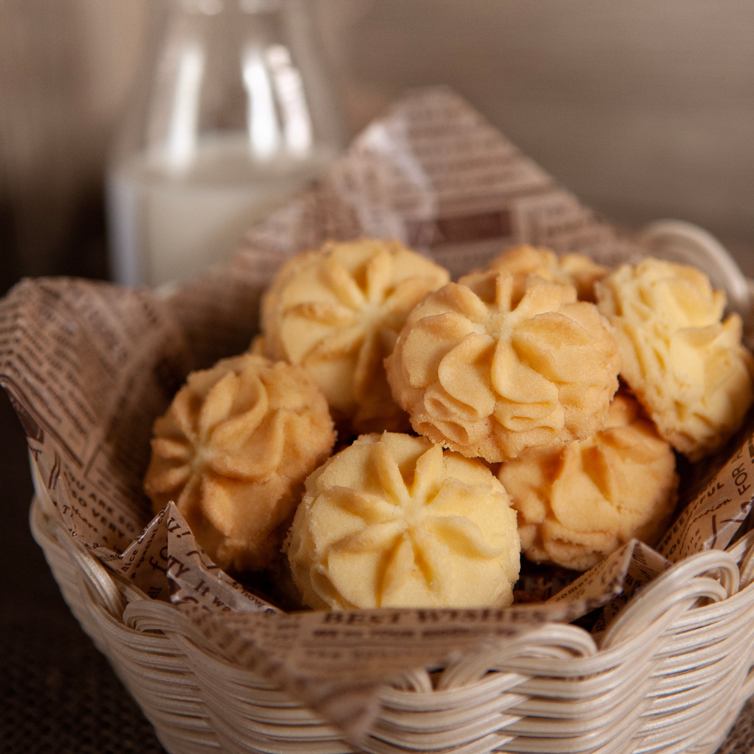 Maple Leaf Mini Butter Cookies